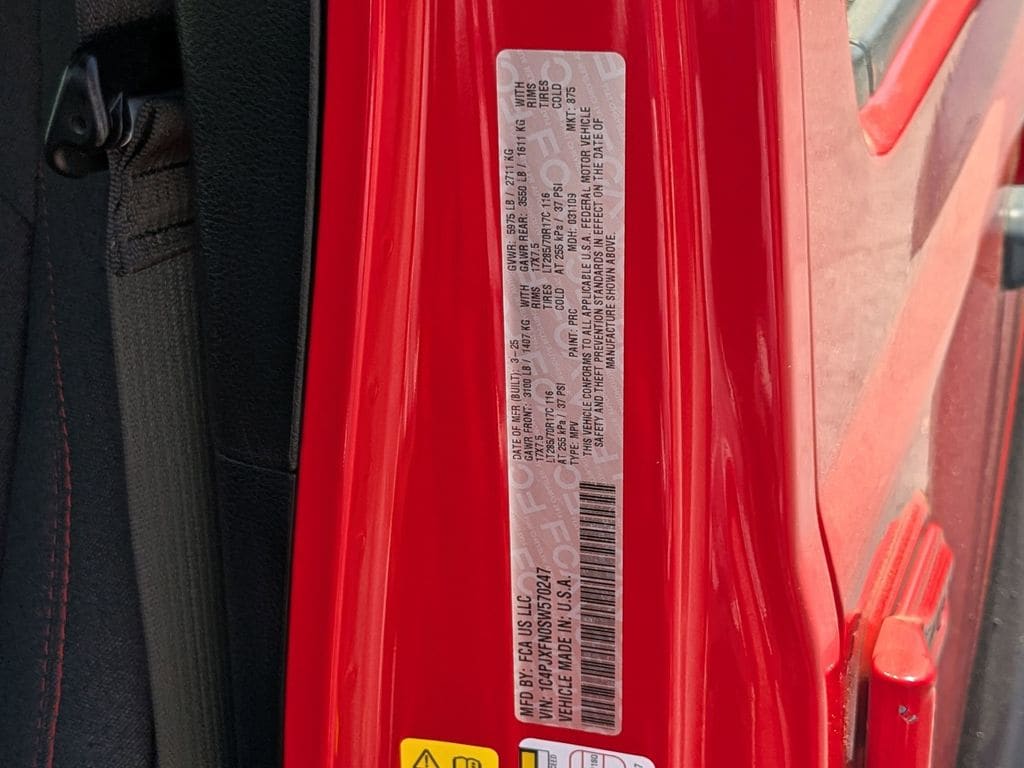 Thumbnail: 2025 Jeep Wrangler - 31