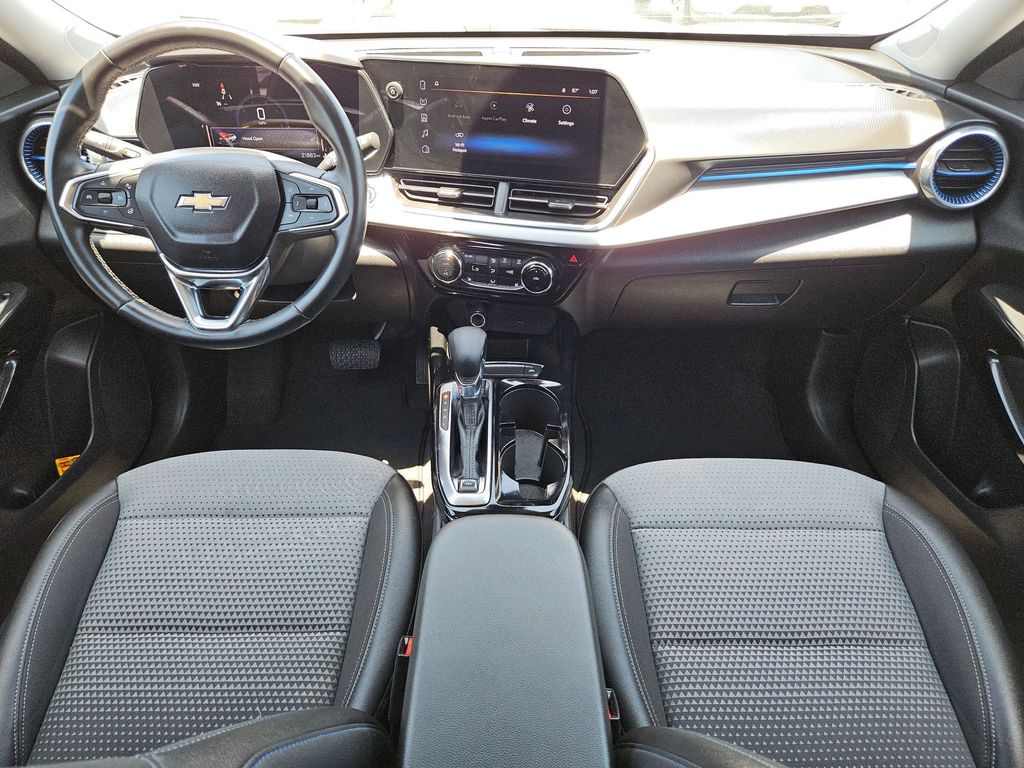 Thumbnail: 2025 Chevrolet Trax - 19