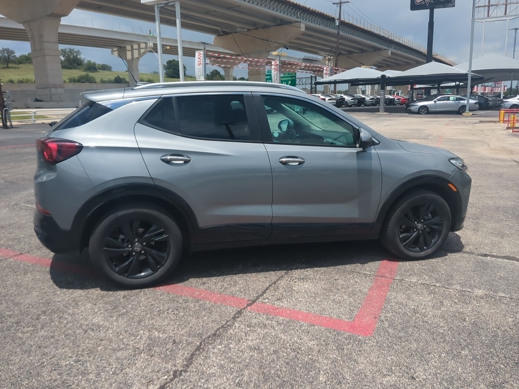 Thumbnail: 2024 Buick Encore GX - 9