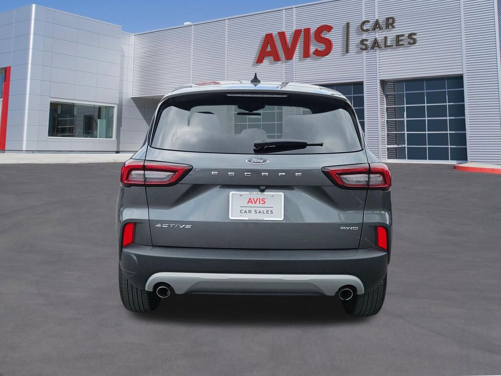 Thumbnail: 2025 Ford Escape - 5