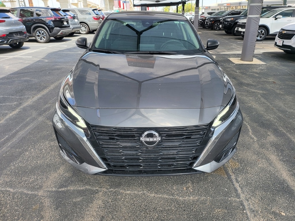 Thumbnail: 2024 Nissan Altima - 2