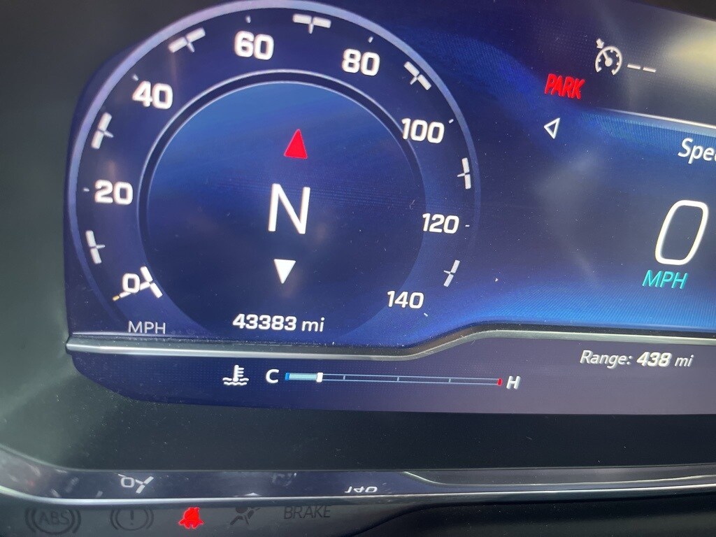 Used 2023 Chevrolet Suburban For Sale at AVIS Car Sales VIN