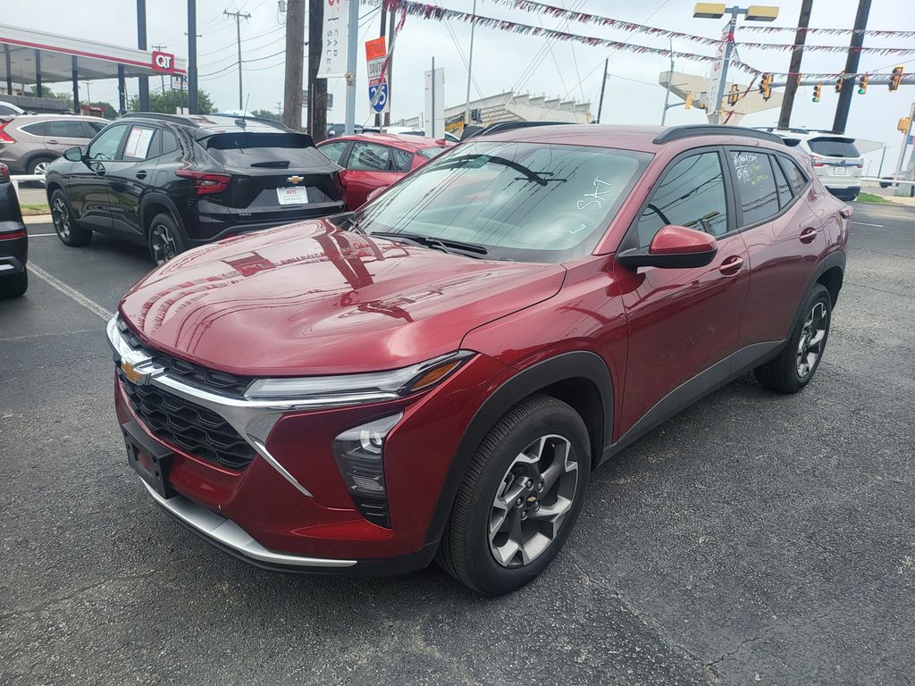 Thumbnail: 2025 Chevrolet Trax - 1