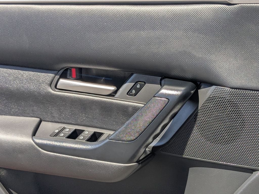 Thumbnail: 2025 Mazda CX-50 - 15