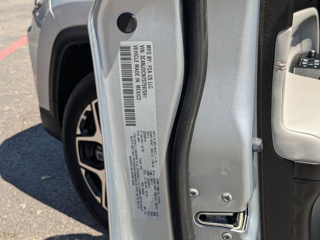 Thumbnail: 2025 Jeep Compass - 31