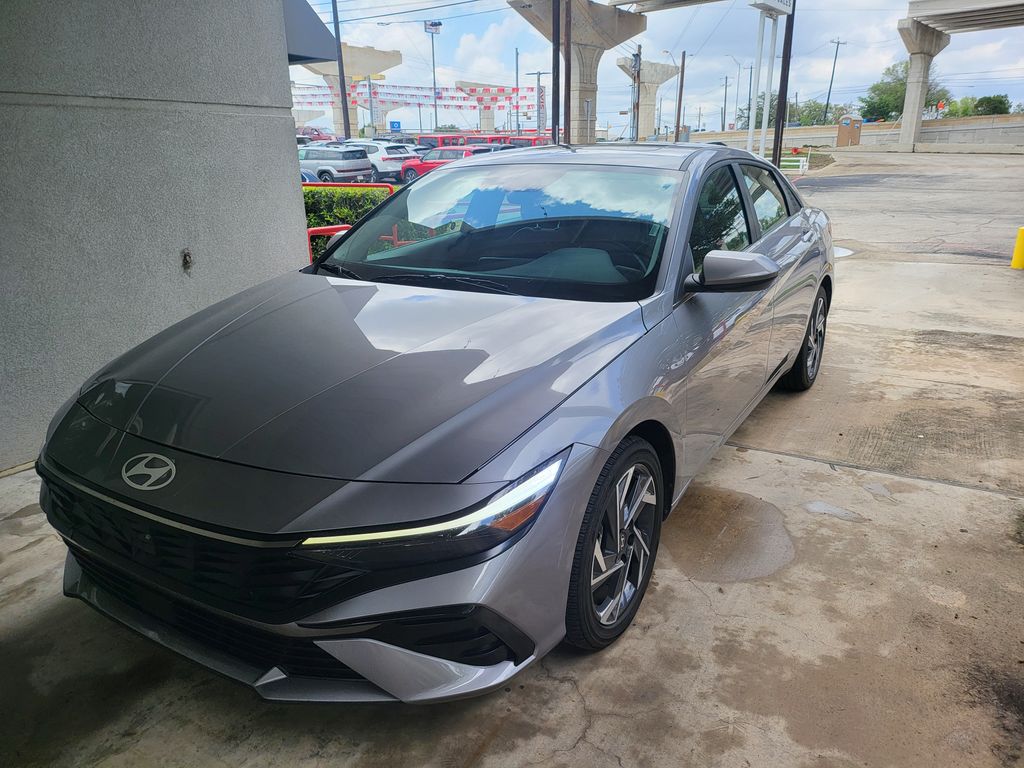 Thumbnail: 2025 Hyundai Elantra - 1