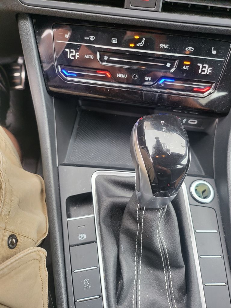 Thumbnail: 2025 Volkswagen Jetta - 9