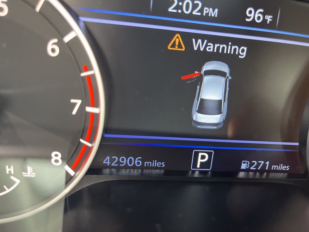 Used 2024 Nissan Altima For Sale at AVIS Car Sales VIN 1N4BL4DV7RN320340