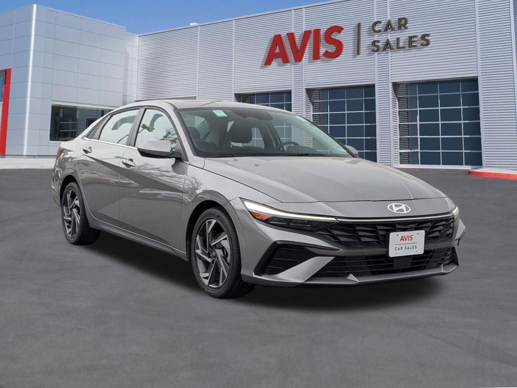 Thumbnail: 2025 Hyundai Elantra - 9