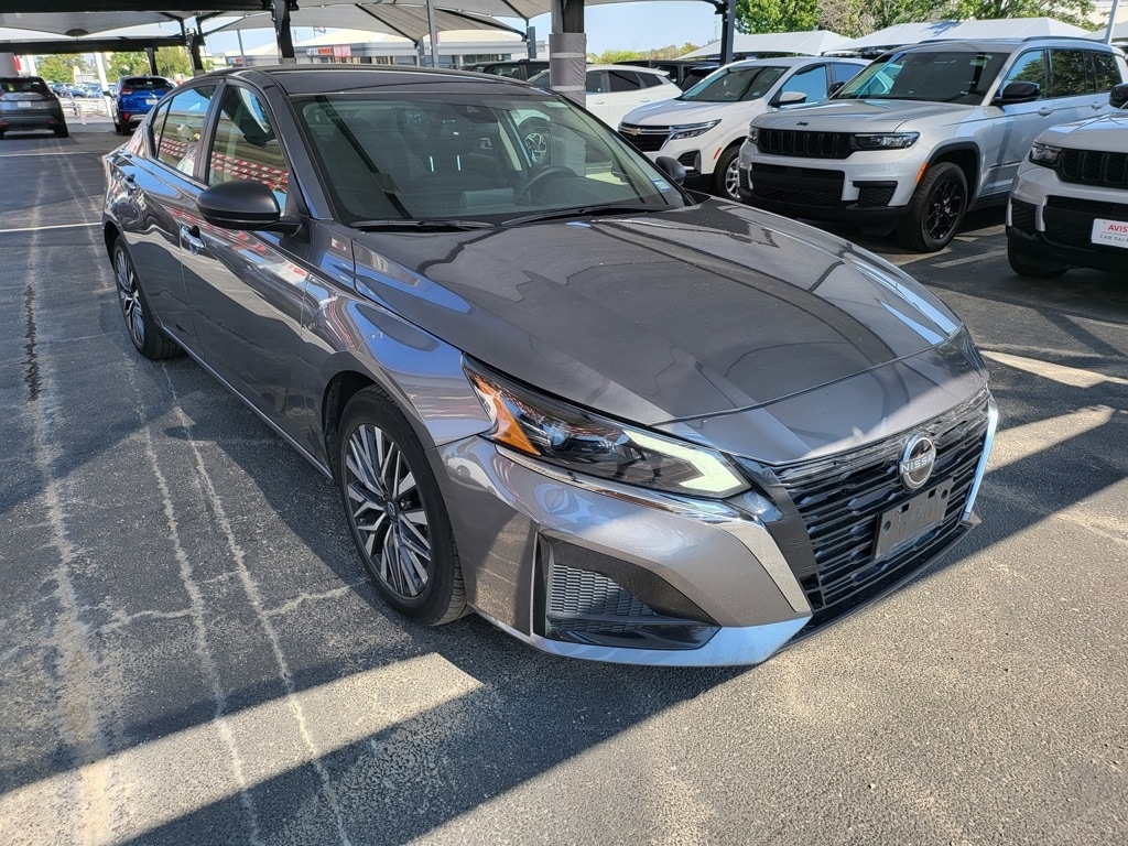 Thumbnail: 2024 Nissan Altima - 5