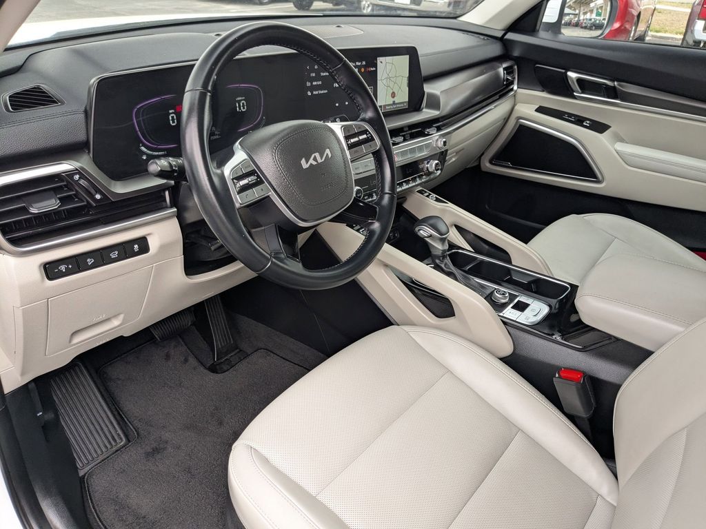 Thumbnail: 2025 Kia Telluride - 13