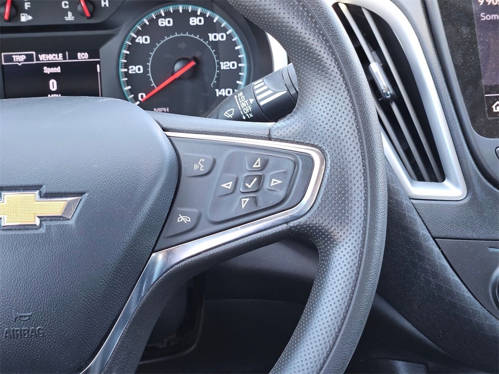 Thumbnail: 2023 Chevrolet Malibu - 24