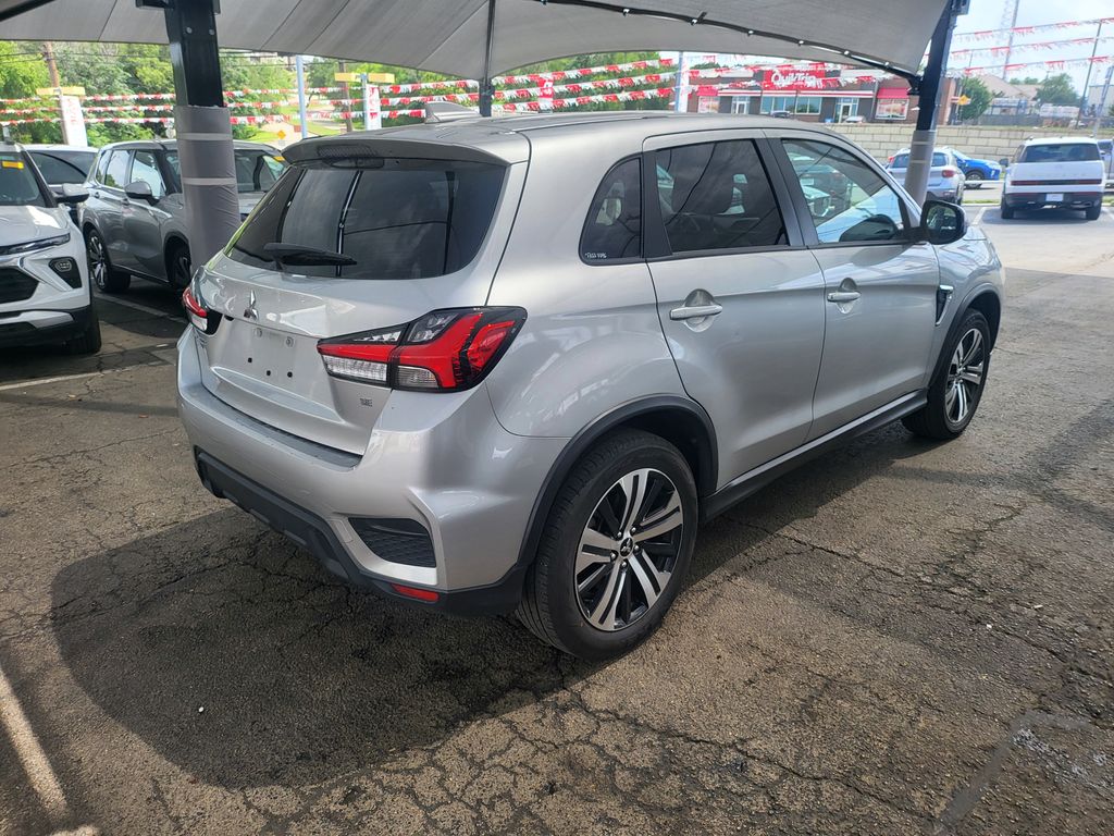 Thumbnail: 2025 Mitsubishi Outlander Sport - 8