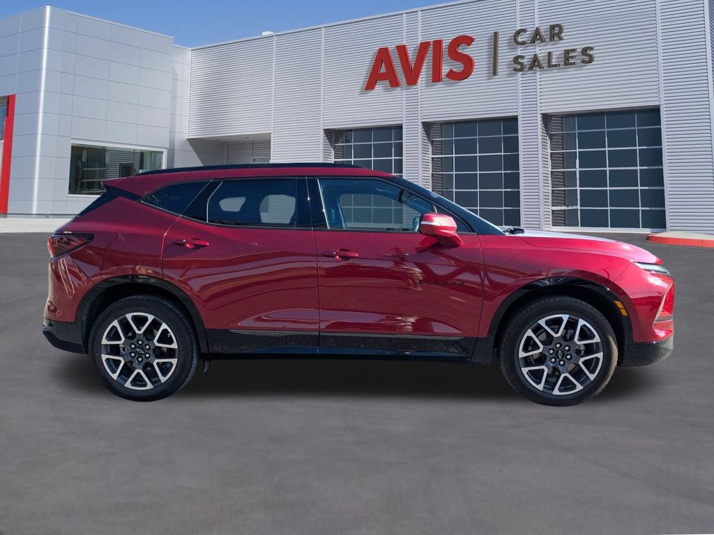 Thumbnail: 2025 Chevrolet Blazer - 7