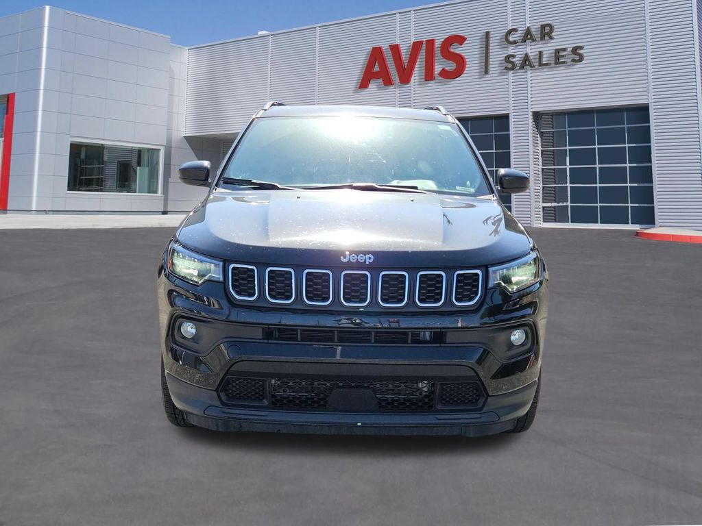 Certified 2025 Jeep Compass Latitude SUV