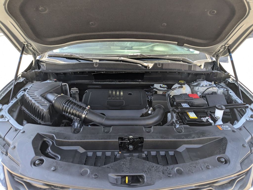 Thumbnail: 2025 Chevrolet Blazer - 28