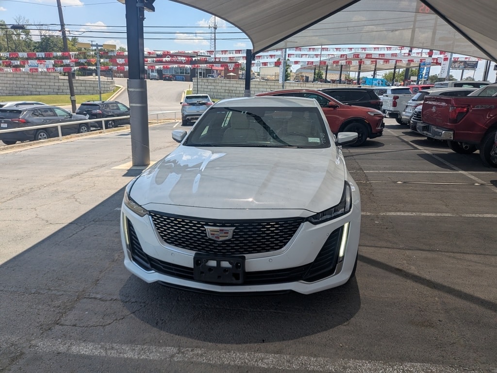 Thumbnail: 2023 Cadillac CT5 - 2