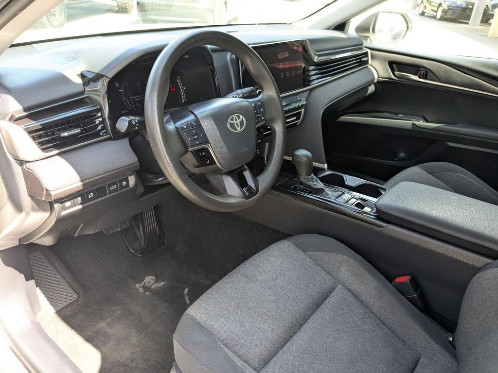 Thumbnail: 2025 Toyota Camry - 13