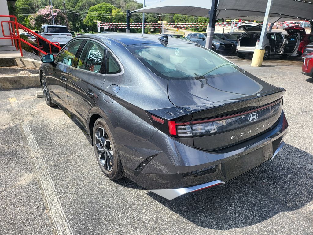 Thumbnail: 2025 Hyundai Sonata - 9