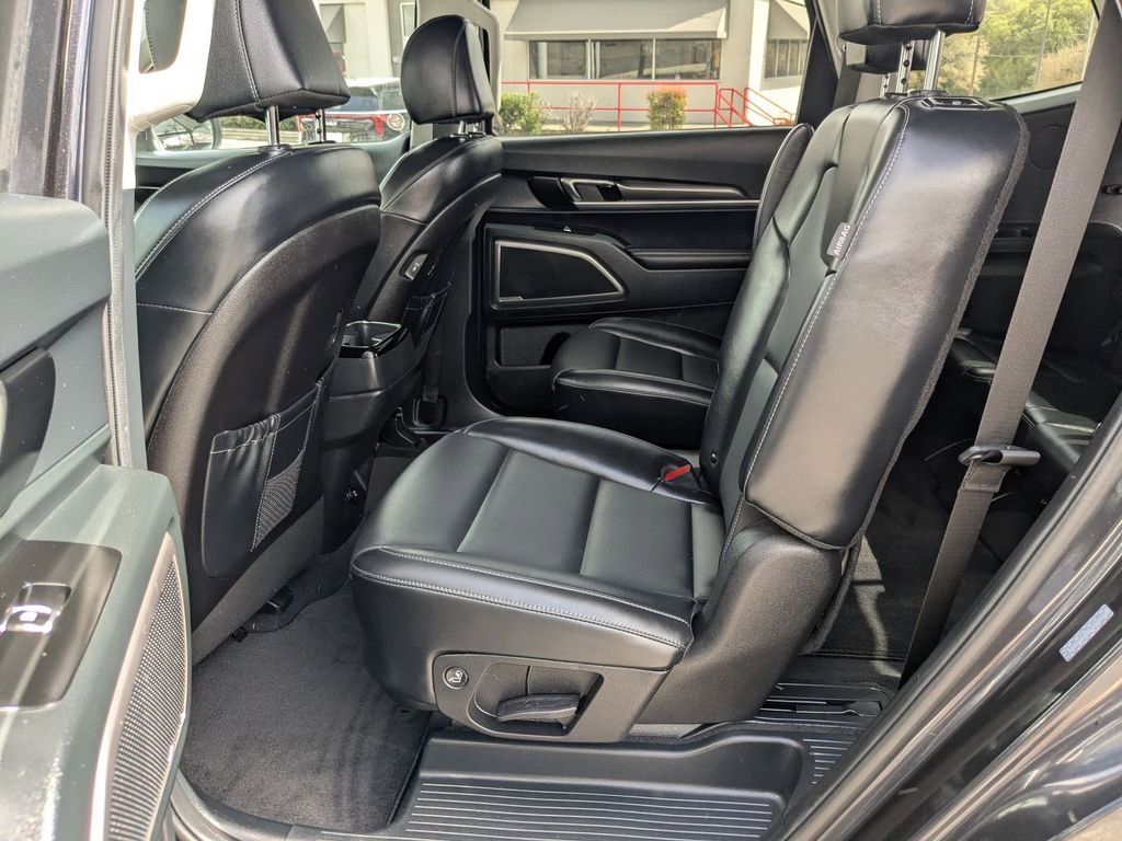Thumbnail: 2025 Kia Telluride - 24