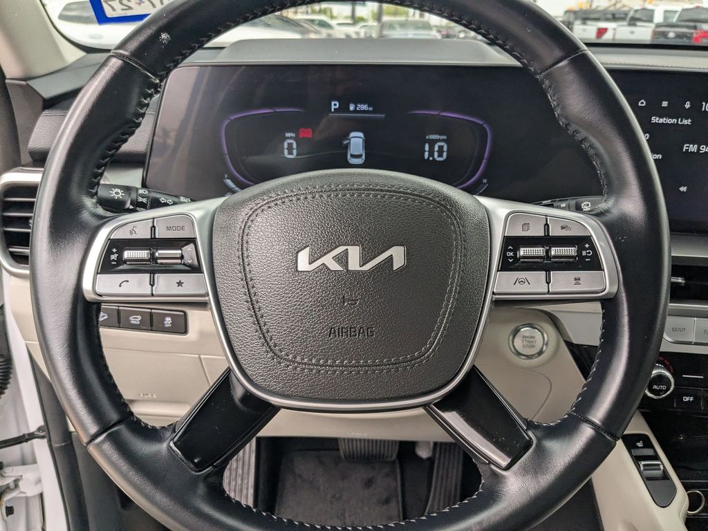 Thumbnail: 2025 Kia Telluride - 18