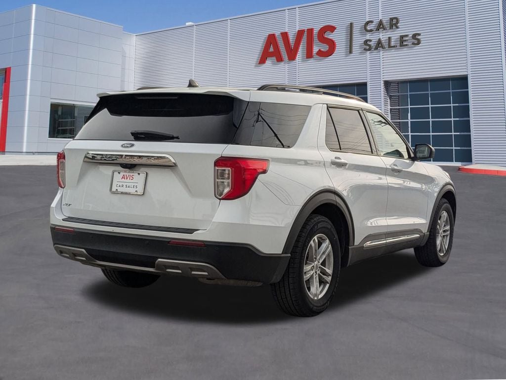 Thumbnail: 2023 Ford Explorer - 6