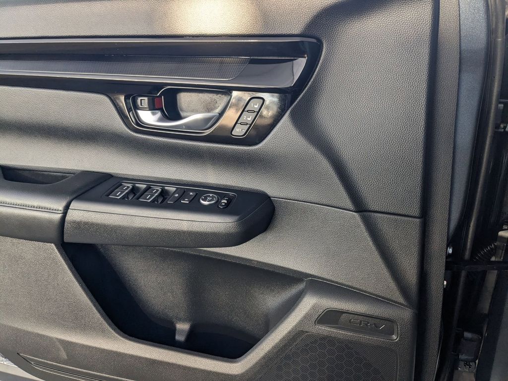Thumbnail: 2025 Honda CR-V - 16