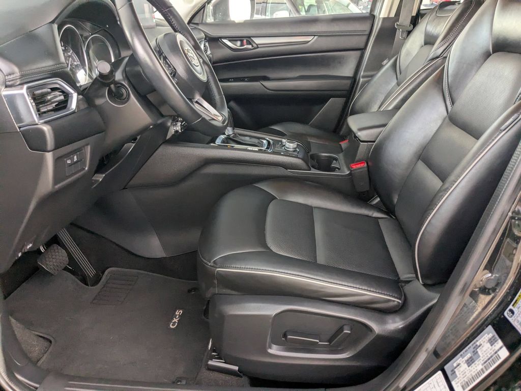 Thumbnail: 2025 Mazda CX-5 - 11