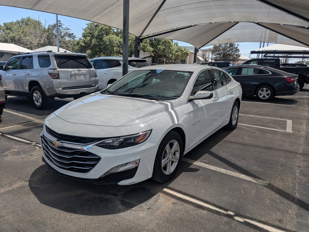 Thumbnail: 2024 Chevrolet Malibu - 1