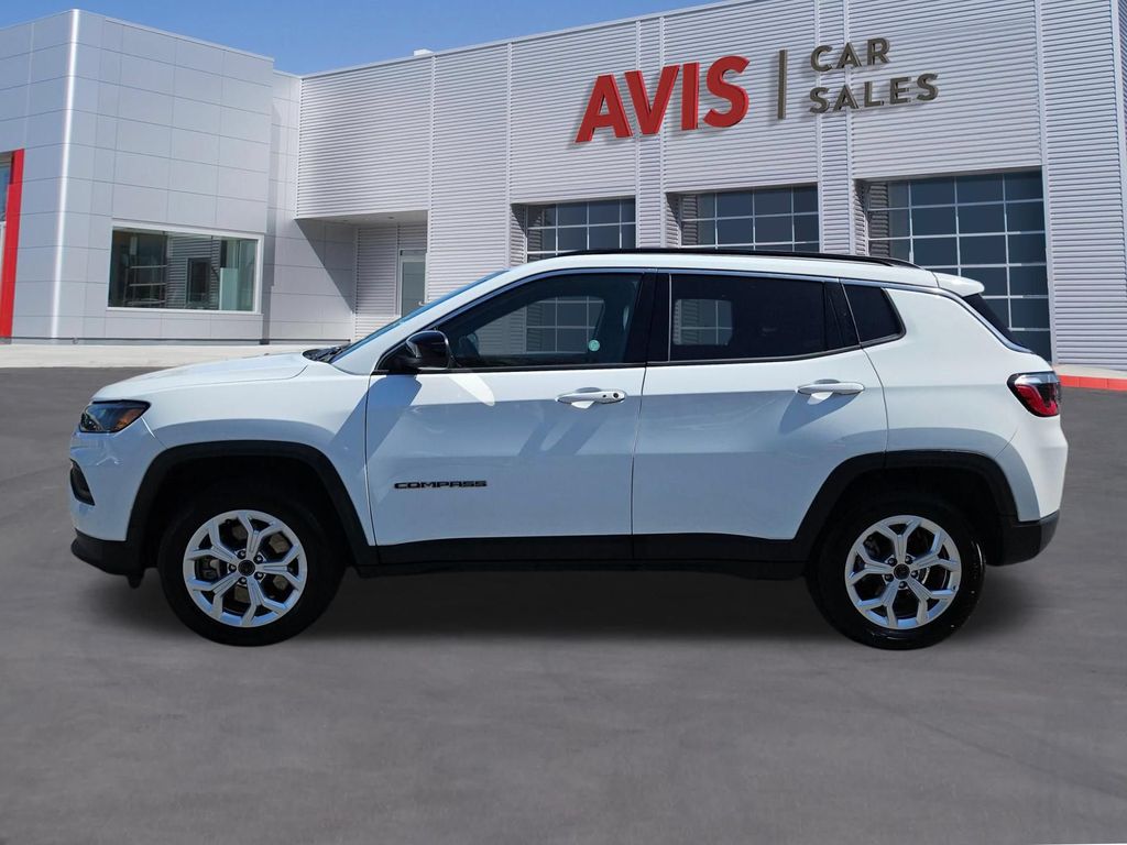 2025 Jeep Compass Latitude - Photo 10