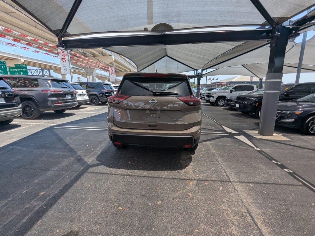 Thumbnail: 2024 Nissan Rogue - 7