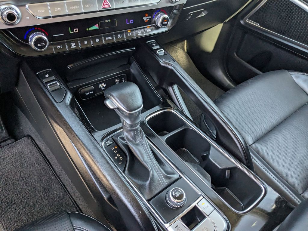 Thumbnail: 2025 Kia Telluride - 22