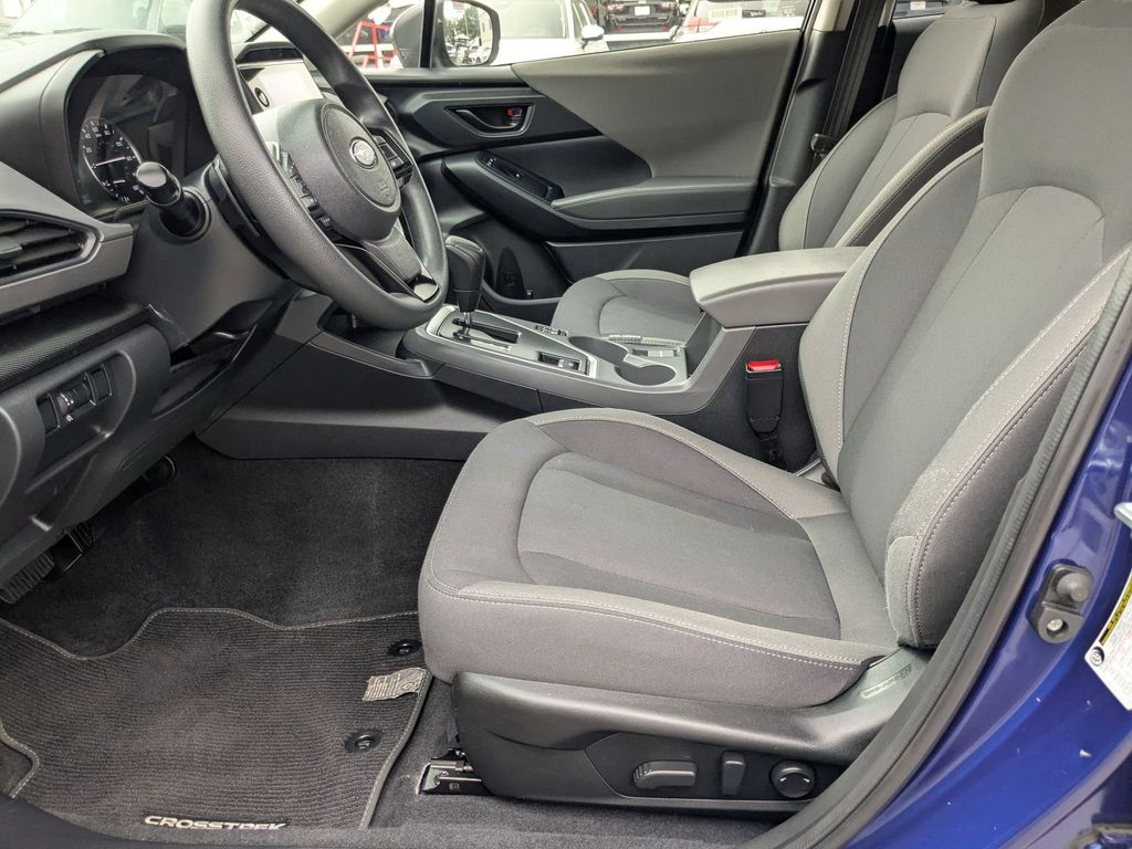 Thumbnail: 2025 Subaru Crosstrek - 11