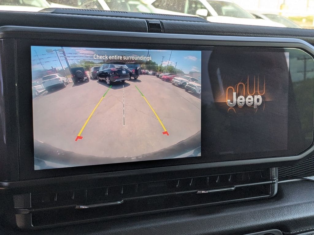 Thumbnail: 2025 Jeep Wrangler - 21