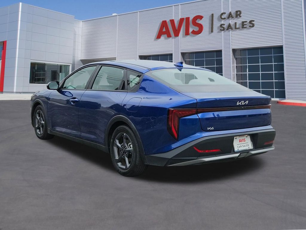 Thumbnail: 2025 Kia K4 - 3