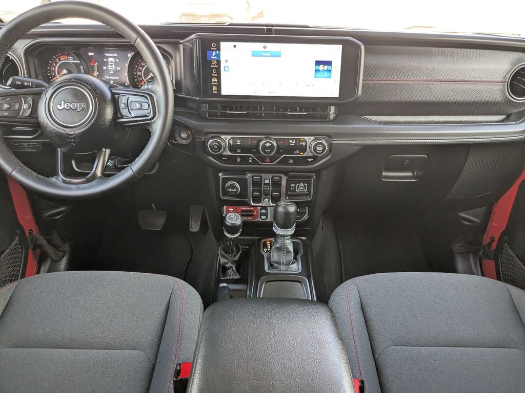 Thumbnail: 2025 Jeep Wrangler - 26