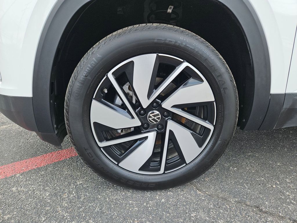 Thumbnail: 2025 Volkswagen Atlas - 29