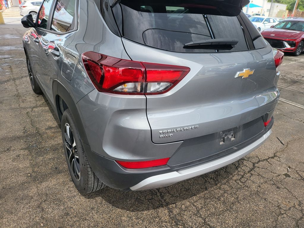 Thumbnail: 2025 Chevrolet TrailBlazer - 9