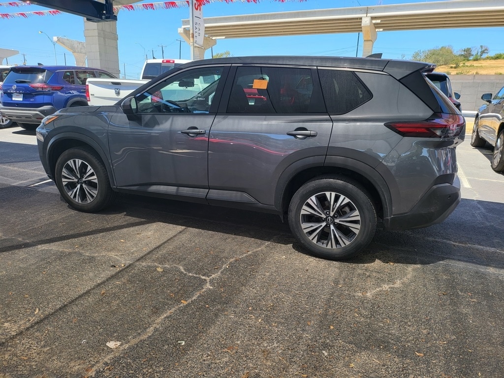 Thumbnail: 2023 Nissan Rogue - 7