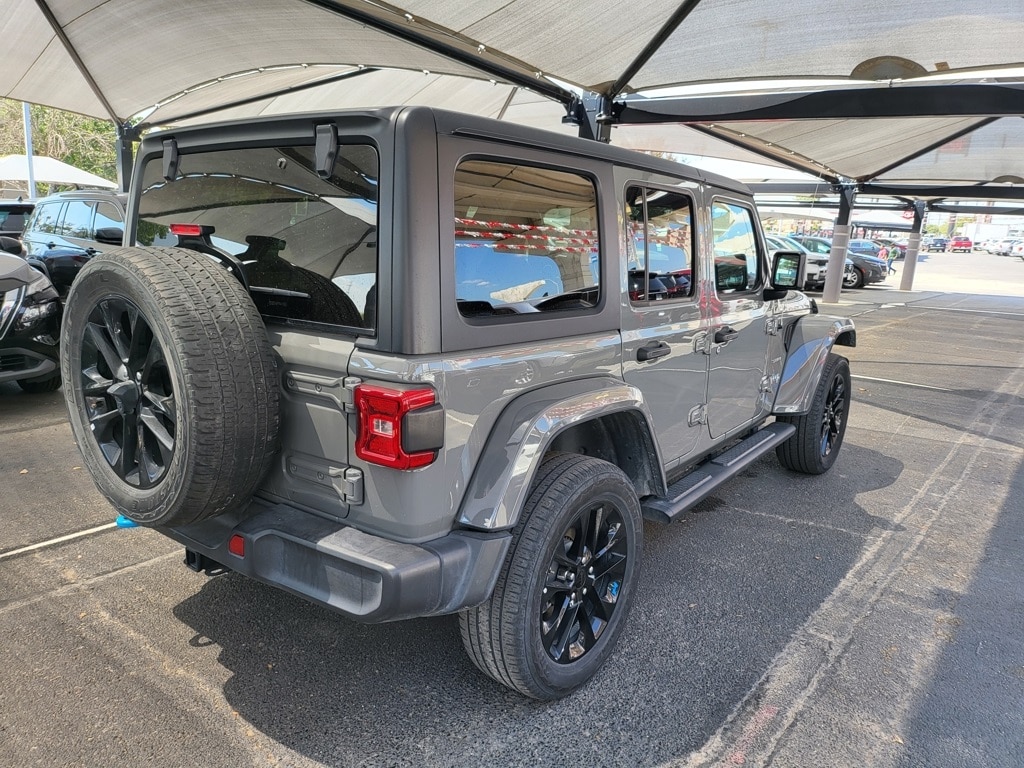 Thumbnail: 2023 Jeep Wrangler - 9