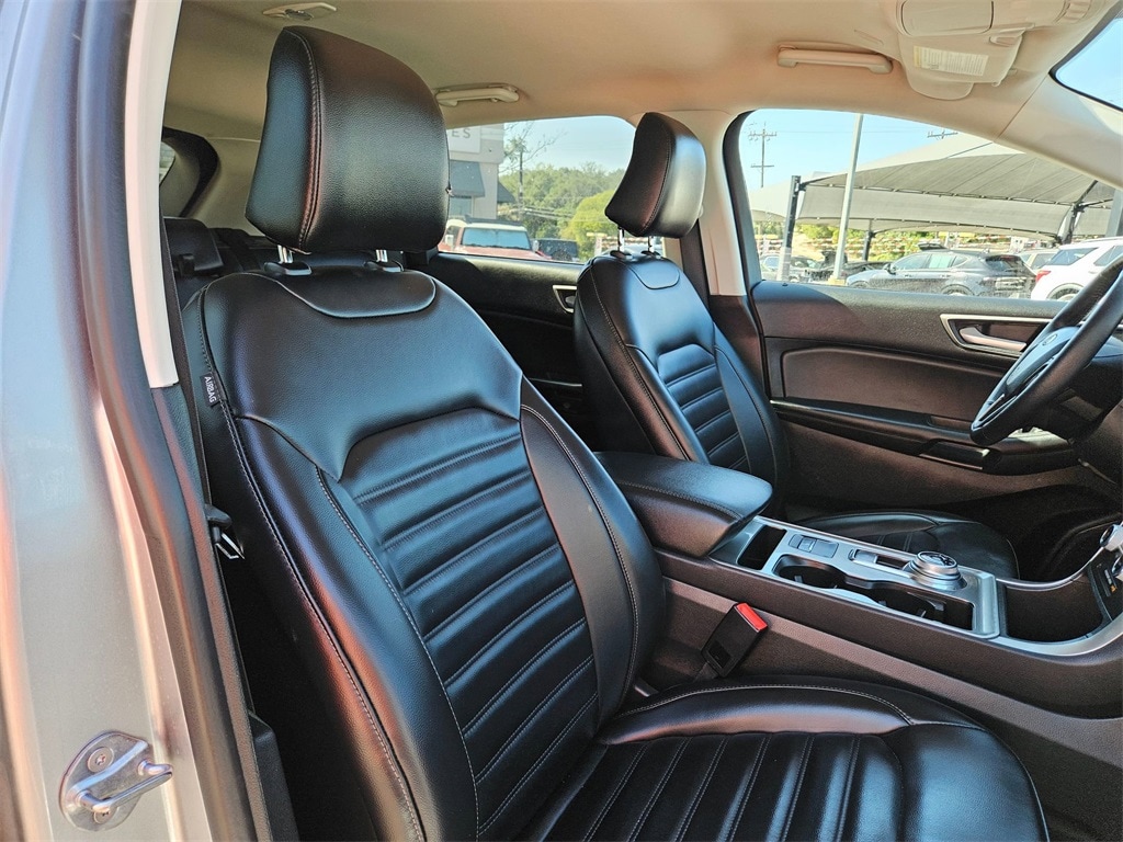 Thumbnail: 2024 Ford Edge - 26