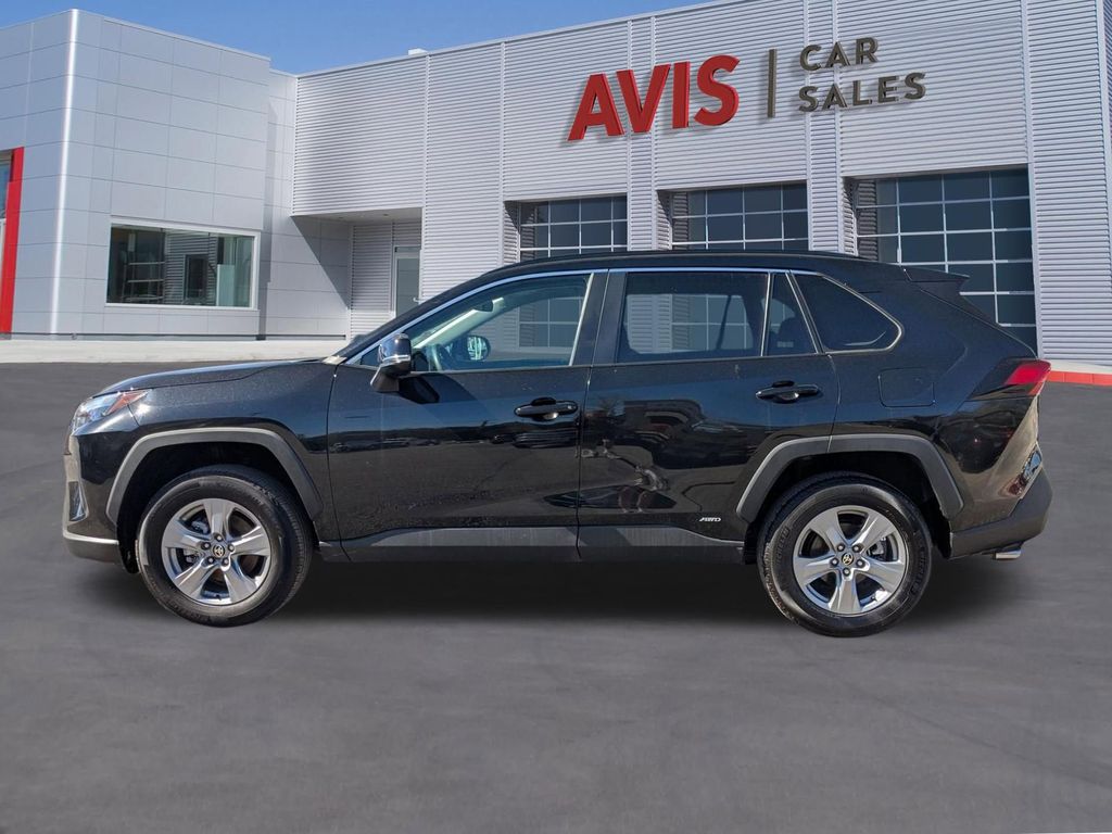 Thumbnail: 2025 Toyota RAV4 - 2