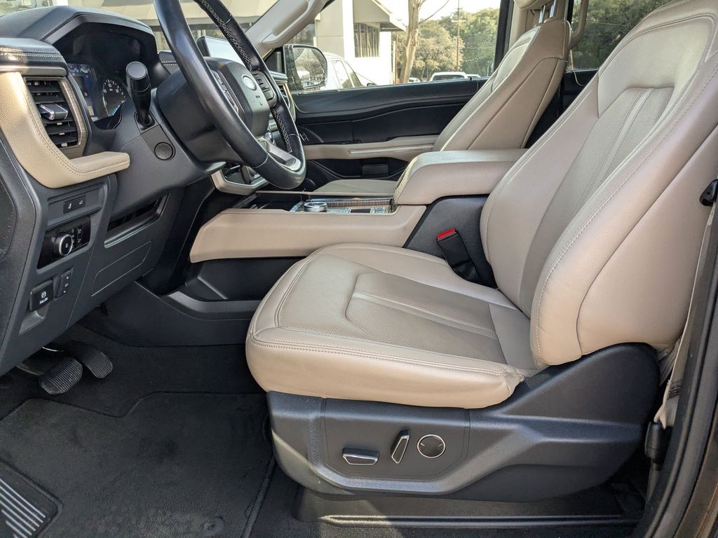 Thumbnail: 2024 Ford Expedition MAX - 11