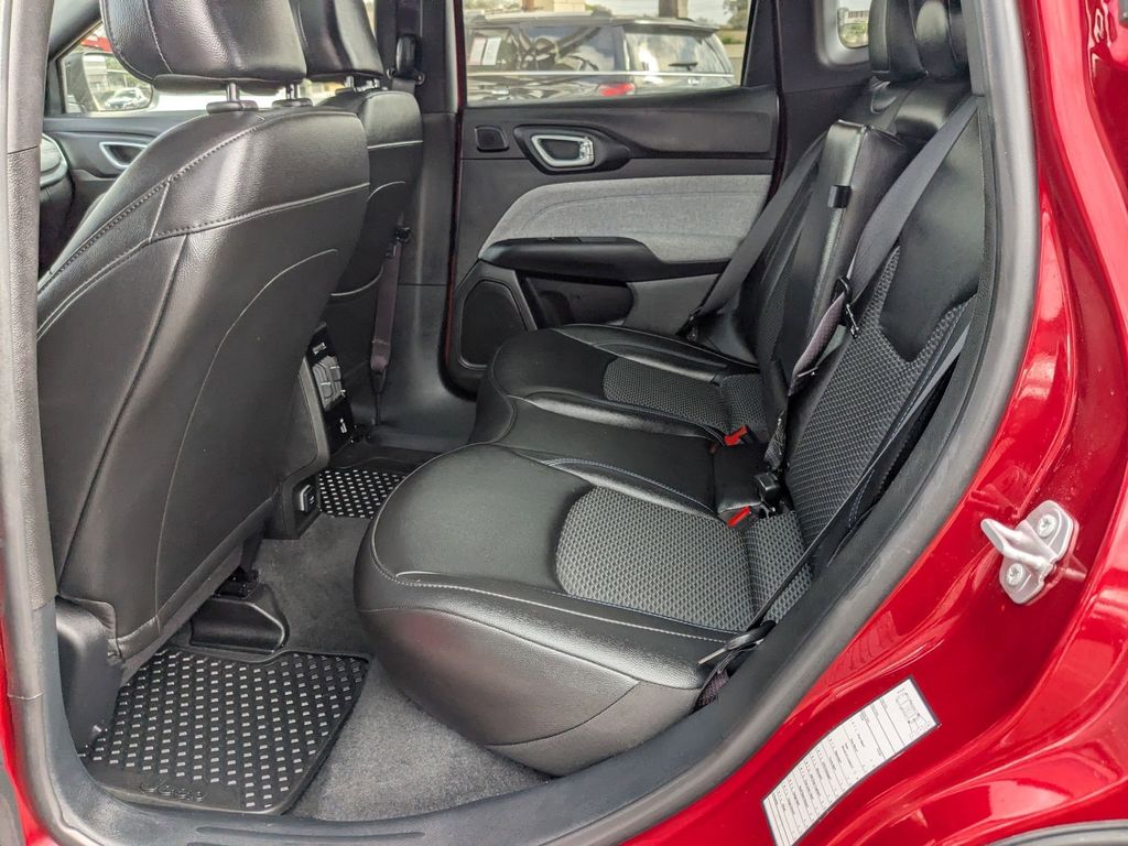 Thumbnail: 2025 Jeep Compass - 23