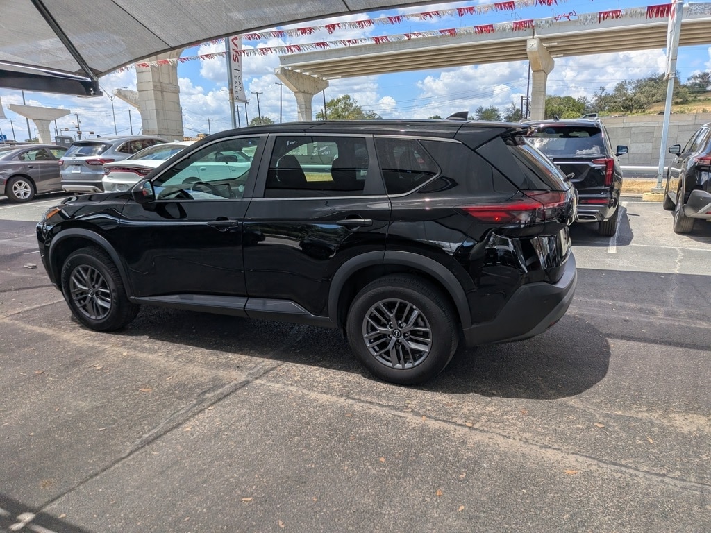 Thumbnail: 2023 Nissan Rogue - 6