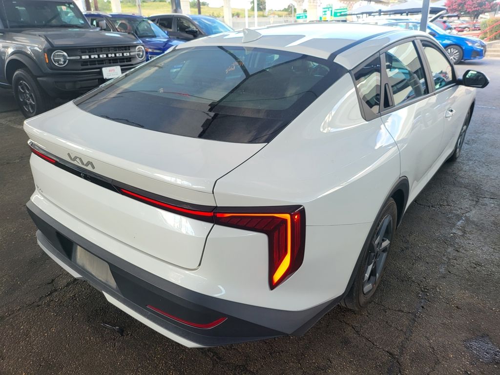Thumbnail: 2025 Kia K4 - 7