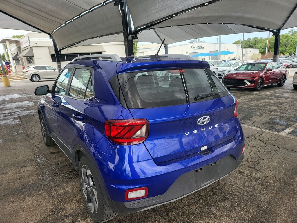 Thumbnail: 2025 Hyundai Venue - 9