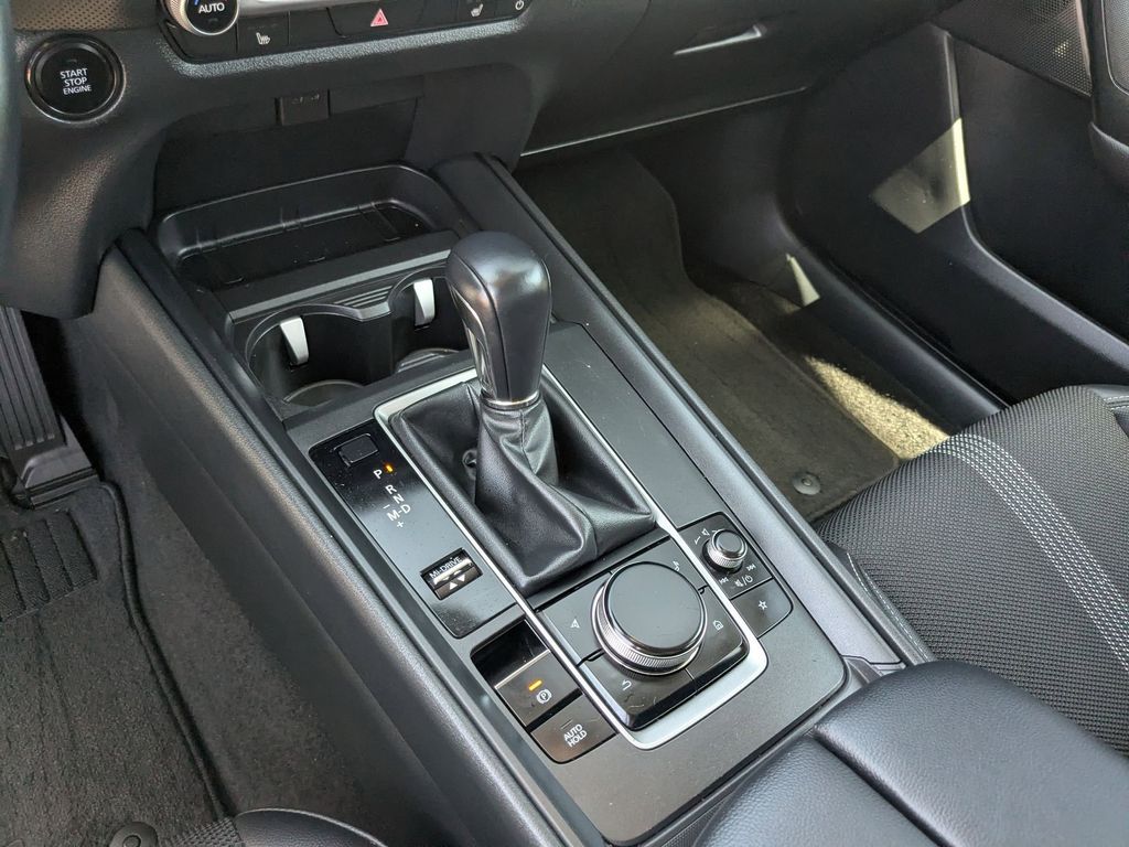 Thumbnail: 2025 Mazda CX-50 - 23