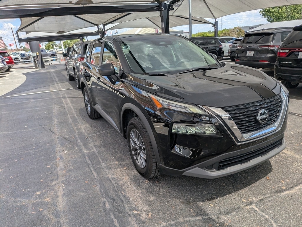 Thumbnail: 2023 Nissan Rogue - 5