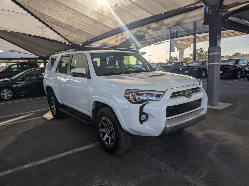 Thumbnail: 2024 Toyota 4Runner - 6